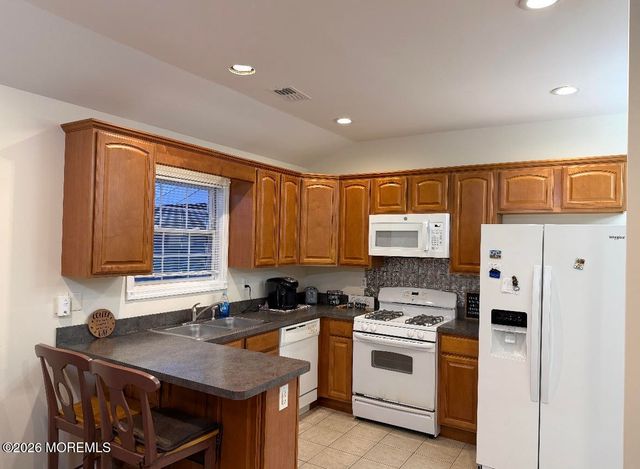 713 Morningside Avenue, Union Beach, NJ 07735