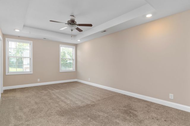 1116 Cardinal Creek Dr, Clarksville, TN 37040