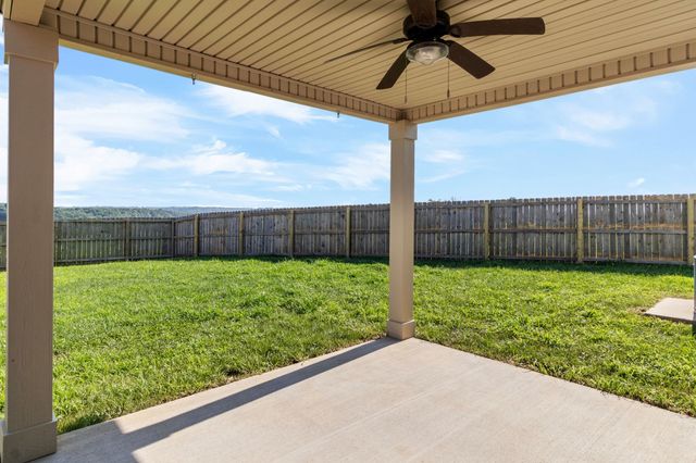 1116 Cardinal Creek Dr, Clarksville, TN 37040
