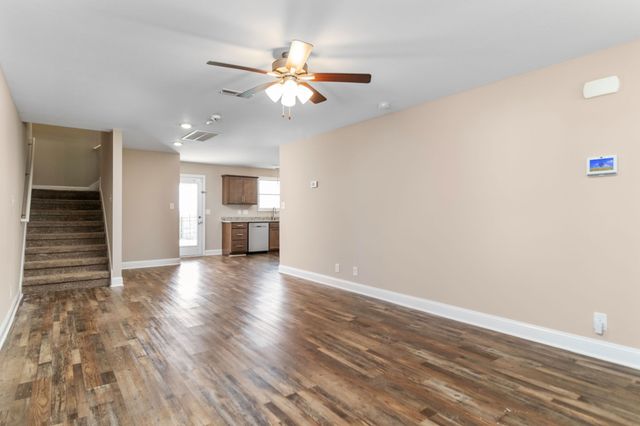 1116 Cardinal Creek Dr, Clarksville, TN 37040