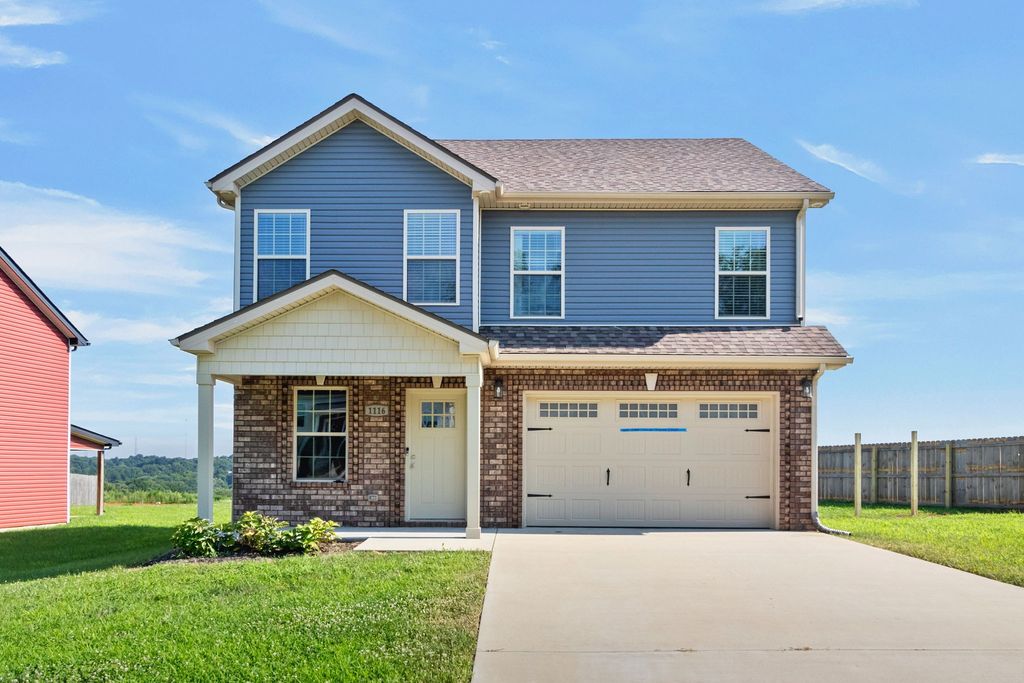 1116 Cardinal Creek Dr, Clarksville, TN 37040