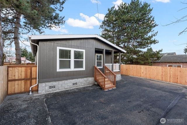 1110 B W Walnut, Centralia, WA 98531