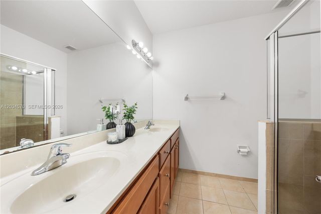16958 SW 92nd St 16958, Miami, FL 33196