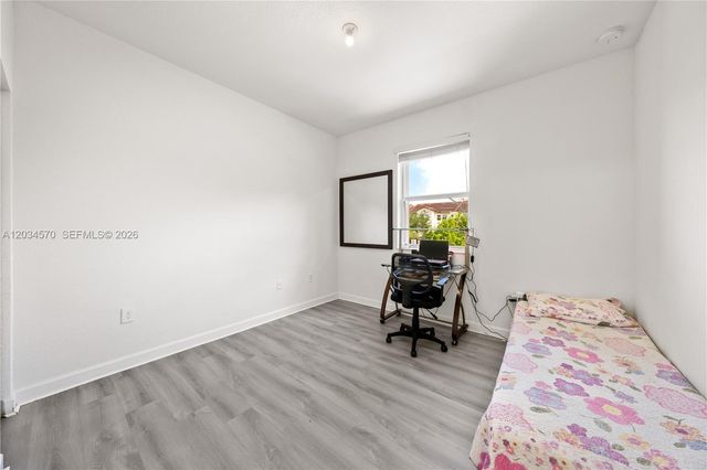 16958 SW 92nd St 16958, Miami, FL 33196