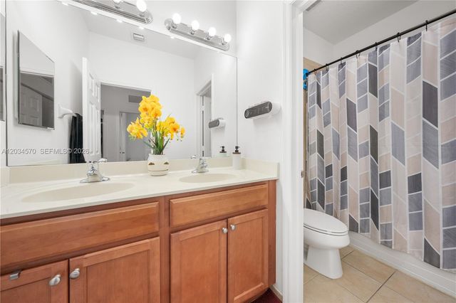16958 SW 92nd St 16958, Miami, FL 33196