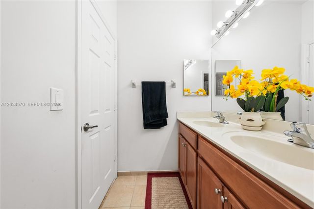 16958 SW 92nd St 16958, Miami, FL 33196