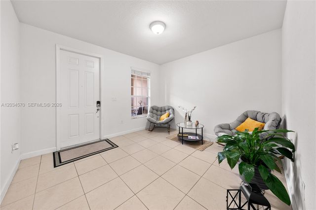 16958 SW 92nd St 16958, Miami, FL 33196