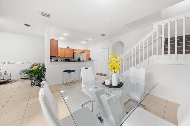 16958 SW 92nd St 16958, Miami, FL 33196