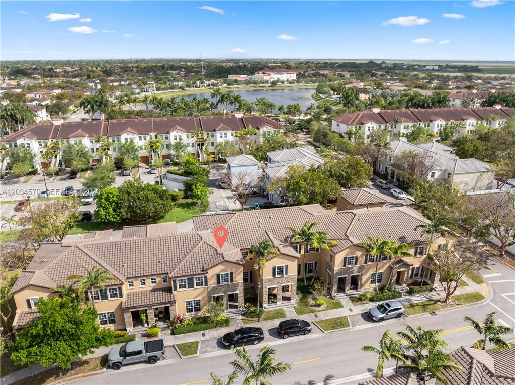 16958 SW 92nd St 16958, Miami, FL 33196