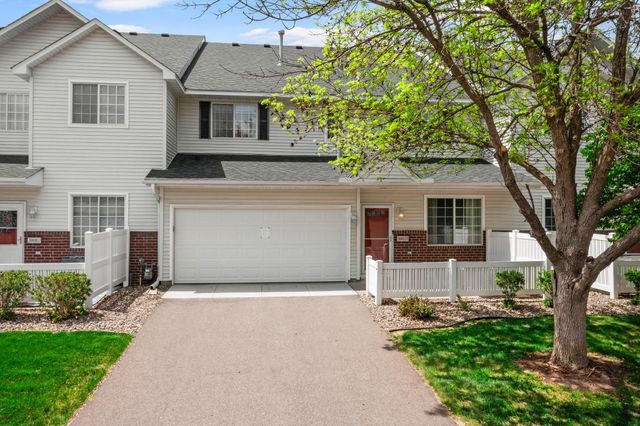 3001 Juniper Lane H, Woodbury, MN 55125