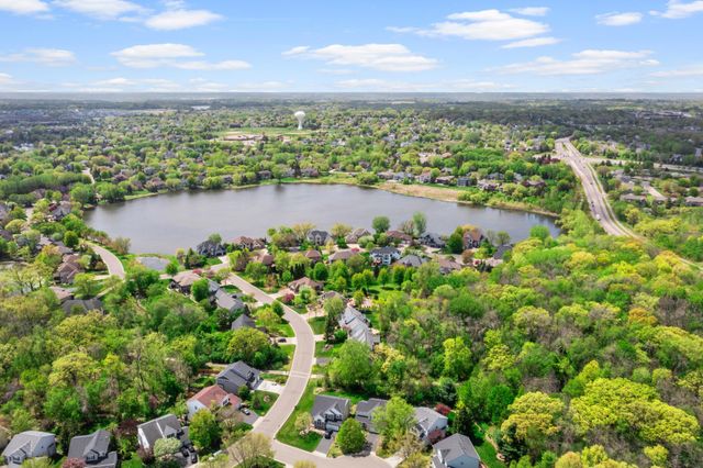 3001 Juniper Lane H, Woodbury, MN 55125
