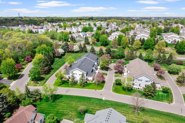 3001 Juniper Lane H, Woodbury, MN 55125