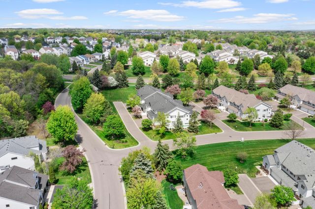 3001 Juniper Lane H, Woodbury, MN 55125