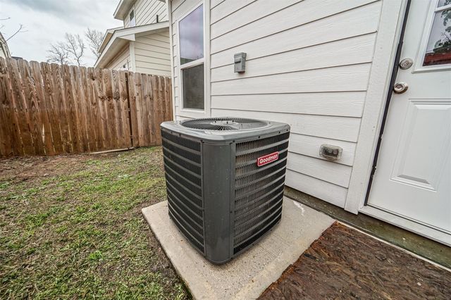 16888 Kempwood, Montgomery, TX 77316