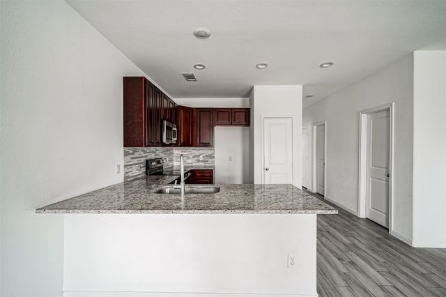 16888 Kempwood, Montgomery, TX 77316