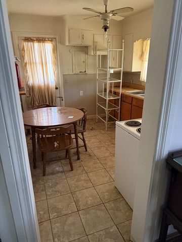 411 Madison Ave, Dothan, AL 36301