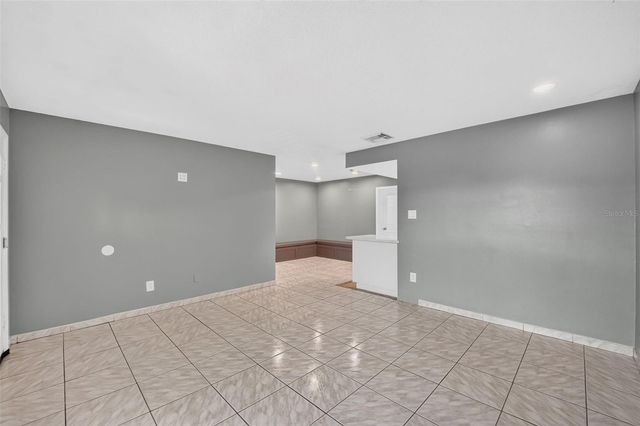 5480 SUNCREEK COURT, Orlando, FL 32839