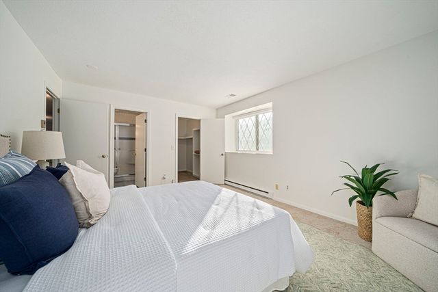 18 Royal Lake Dr 3, Braintree, MA 02184