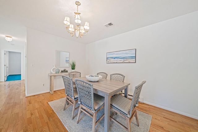 18 Royal Lake Dr 3, Braintree, MA 02184