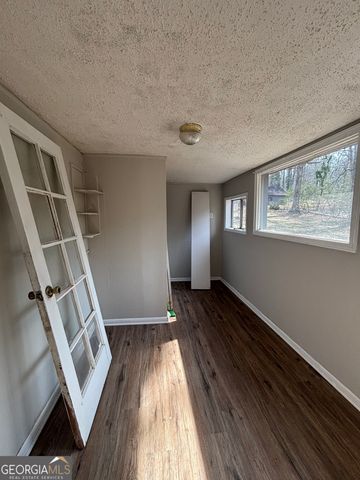 2125 River Road, Ellenwood, GA 30294