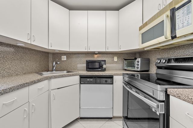 344 Piedmont, Delray Beach, FL 33484