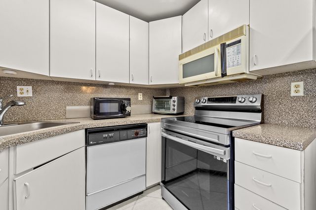 344 Piedmont, Delray Beach, FL 33484