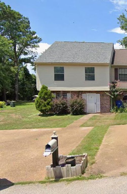 6425 Brookmead Circle, Hixson, TN 37343