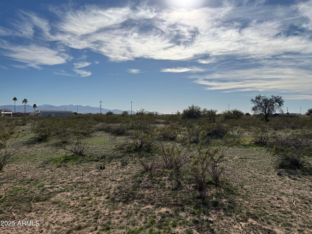 02 N 223rd Avenue -, Wittmann, AZ 85361 — exterior