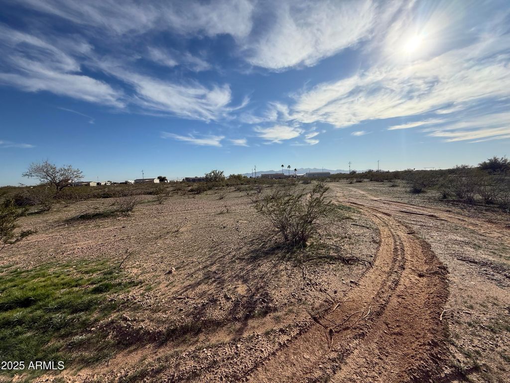 02 N 223rd Avenue -, Wittmann, AZ 85361 — photo 2