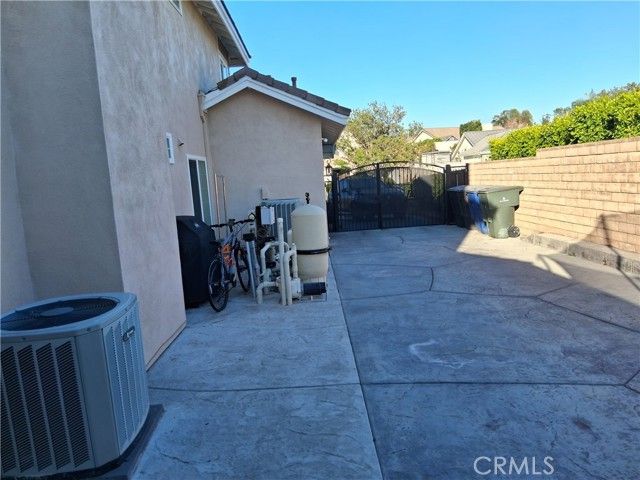 2494 Marsha Court, Riverside, CA 92506