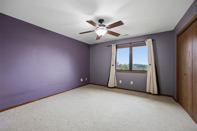 4 South Ridge Court, Coralville, IA 52241