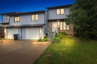 4 South Ridge Court, Coralville, IA 52241
