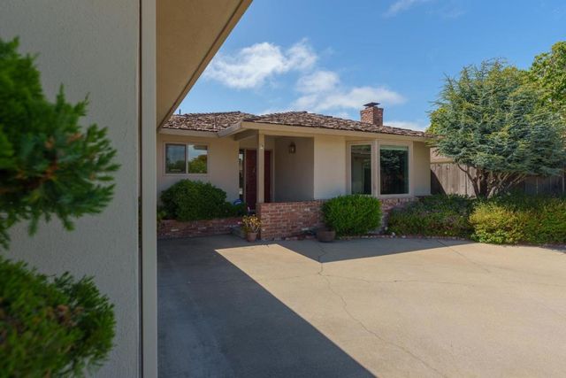 1152 Los Palos Drive, Salinas, CA 93901