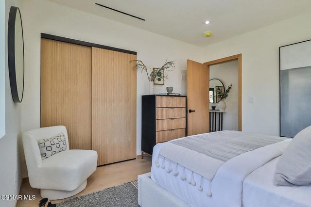 514 W Washington Boulevard, Pasadena, CA 91103