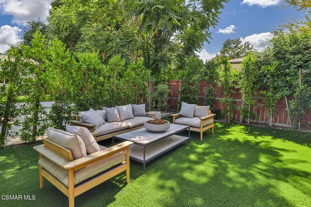 514 W Washington Boulevard, Pasadena, CA 91103