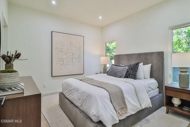 514 W Washington Boulevard, Pasadena, CA 91103