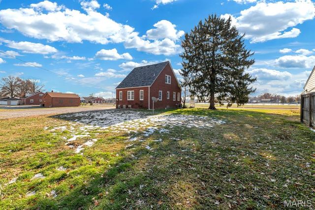 2335 Pontoon Road, Granite City, IL 62040