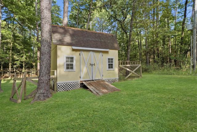 76 Corkwood Road, Trinity, TX 75862
