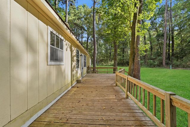 76 Corkwood Road, Trinity, TX 75862