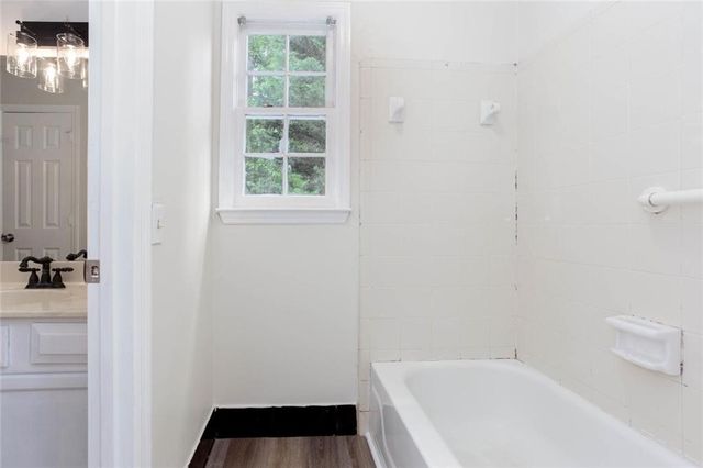 4817 Ridgewood Creek Drive, Acworth, GA 30102