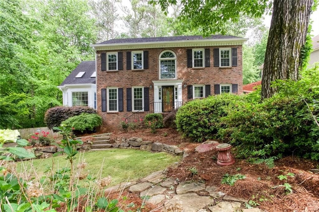 4817 Ridgewood Creek Drive, Acworth, GA 30102