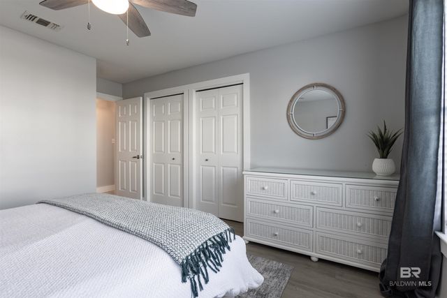 2200 W 22nd Street 101-B, Gulf Shores, AL 36542