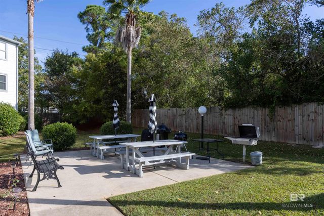 2200 W 22nd Street 101-B, Gulf Shores, AL 36542