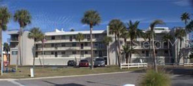 18201 GULF BOULEVARD 201, Redington Shores, FL 33708
