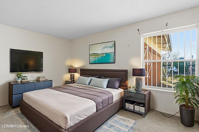 5729 LONGVIEW Drive, El Paso, TX 79924