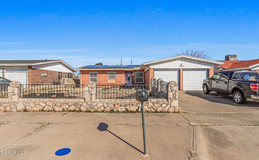 5729 LONGVIEW Drive, El Paso, TX 79924
