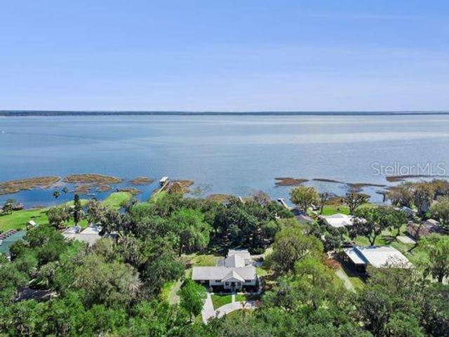 10744 W BEACH PARKWAY, Lake Wales, FL 33898