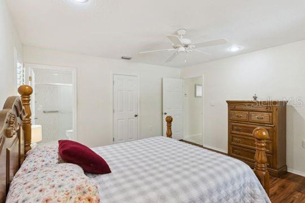 Image 24 of property listing at 10744 W BEACH PARKWAY, Lake Wales, FL 33898