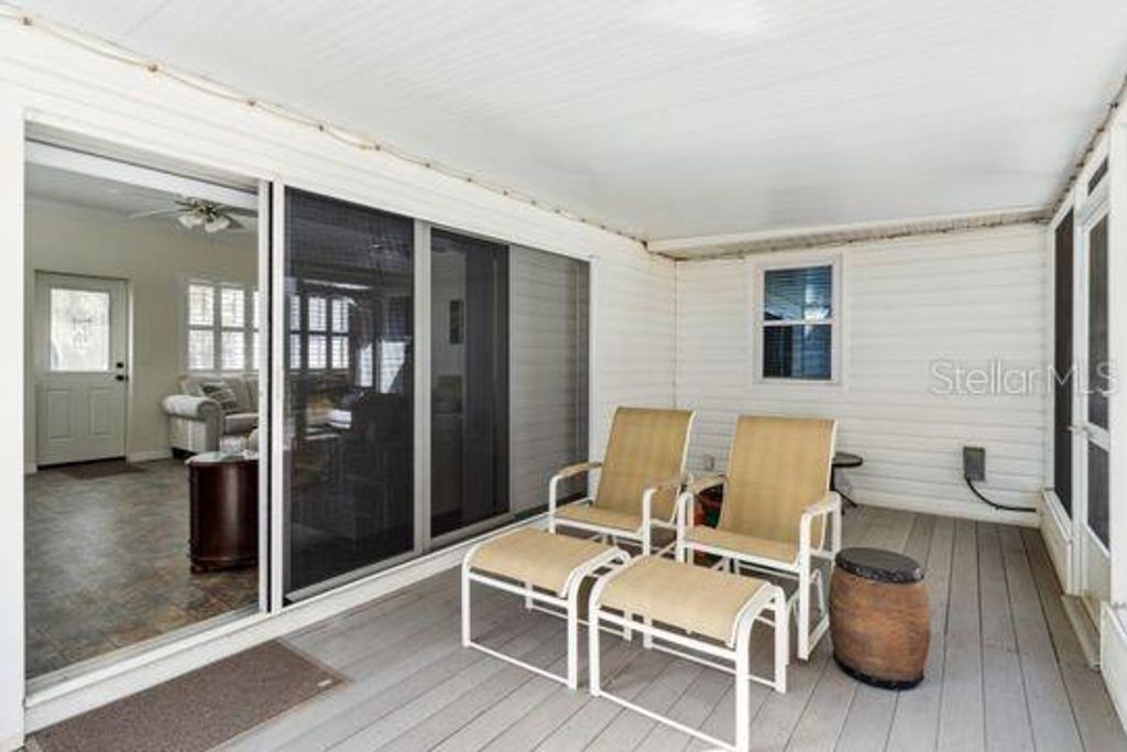 Image 28 of property listing at 10744 W BEACH PARKWAY, Lake Wales, FL 33898