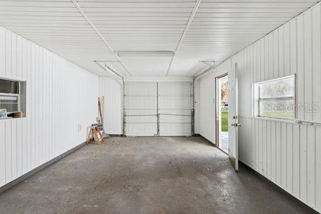 Image 30 of property listing at 10744 W BEACH PARKWAY, Lake Wales, FL 33898